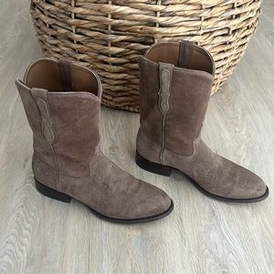 RUJO water resistant suede roper boots.